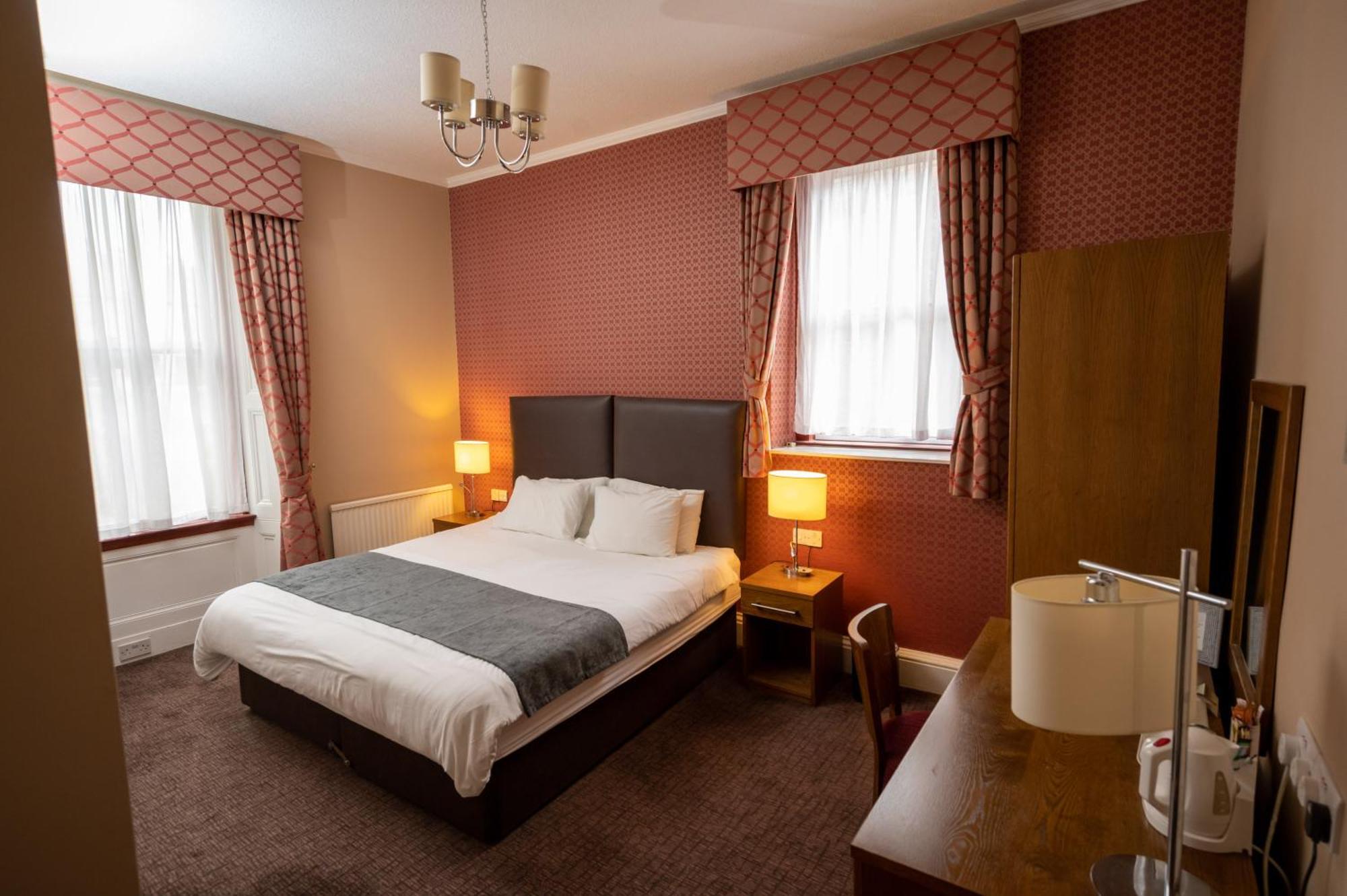 אדינבורו Hampton Hotel By Greene King Inns מראה חיצוני תמונה